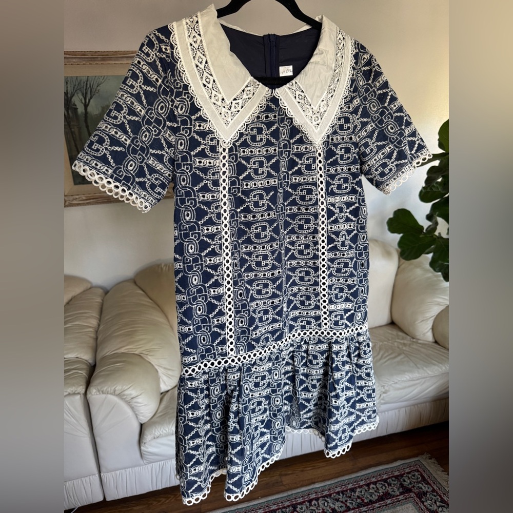Blue/White Lace Dress; Size Large